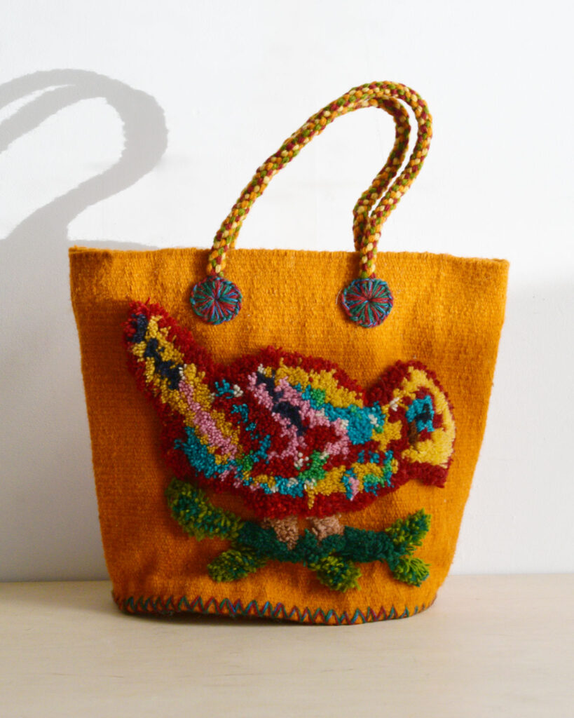 sac cabas Oiseau orange fait main en laine - orang handwoven bird tote bag